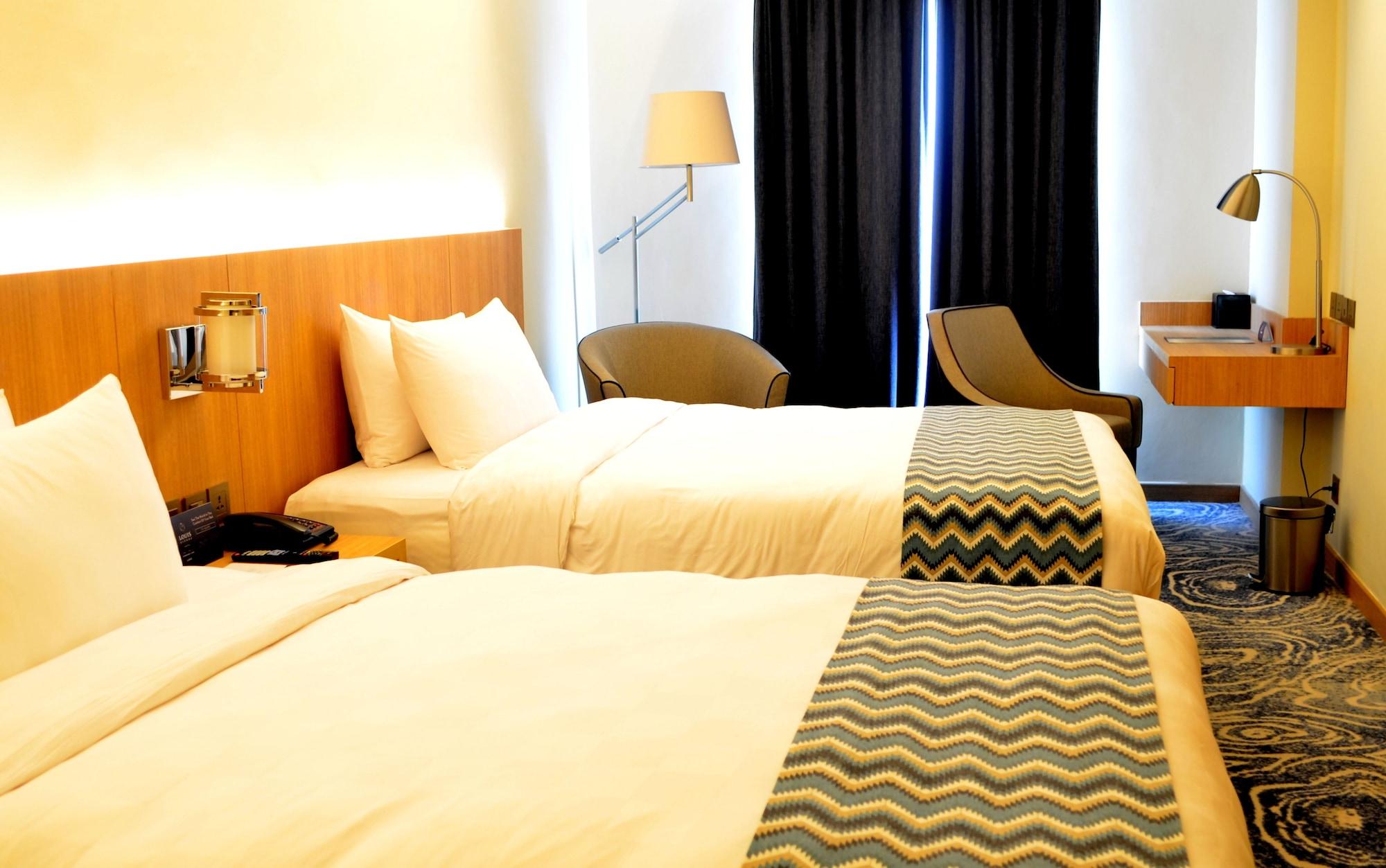 Louis Kienne Hotel Simpang Lima Semarang Exterior photo